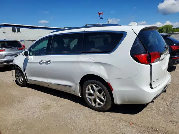 2C4RC1EG4HR532914 2017 CHRYSLER PACIFICA - Image 2