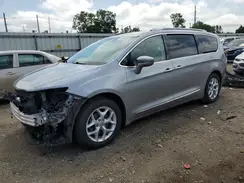2C4RC1EG4HR538602 2017 CHRYSLER PACIFICA