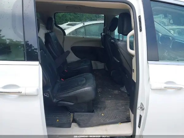 2C4RC1EG4HR543380 2017 CHRYSLER PACIFICA - Image 8