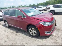 2C4RC1EG4HR543590 2017 CHRYSLER PACIFICA
