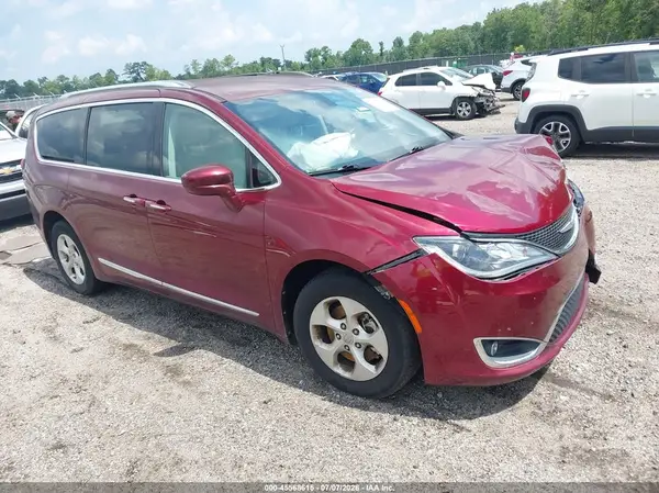2C4RC1EG4HR543590 2017 CHRYSLER PACIFICA - Image 1
