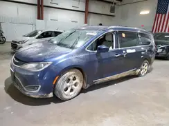 2C4RC1EG4HR578033 2017 CHRYSLER PACIFICA