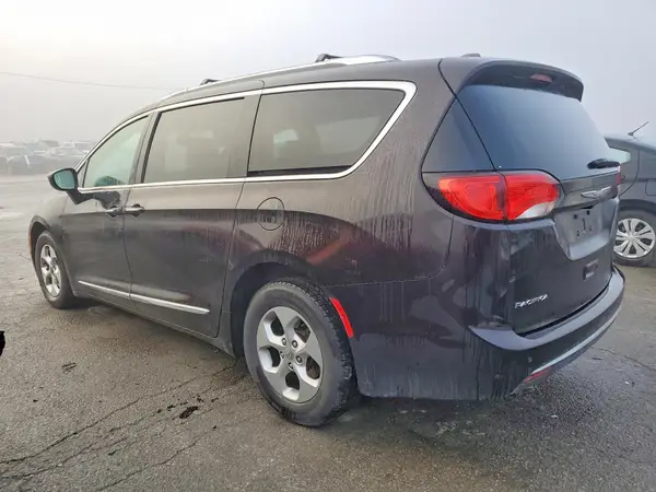 2C4RC1EG4HR592028 2017 CHRYSLER PACIFICA - Image 2