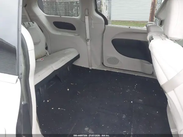 2C4RC1EG4HR622418 2017 CHRYSLER PACIFICA - Image 8