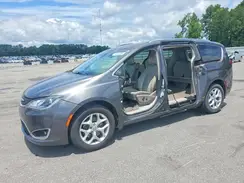 2C4RC1EG4HR622676 2017 CHRYSLER PACIFICA