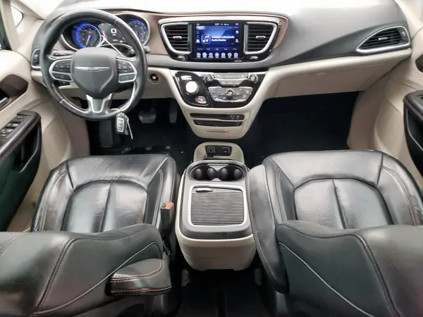 2C4RC1EG4HR628459 2017 CHRYSLER PACIFICA - Image 8