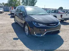 2C4RC1EG4HR637792 2017 CHRYSLER PACIFICA