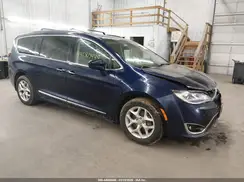 2C4RC1EG4HR647707 2017 CHRYSLER PACIFICA