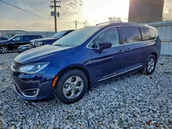2C4RC1EG4HR647805 2017 CHRYSLER PACIFICA