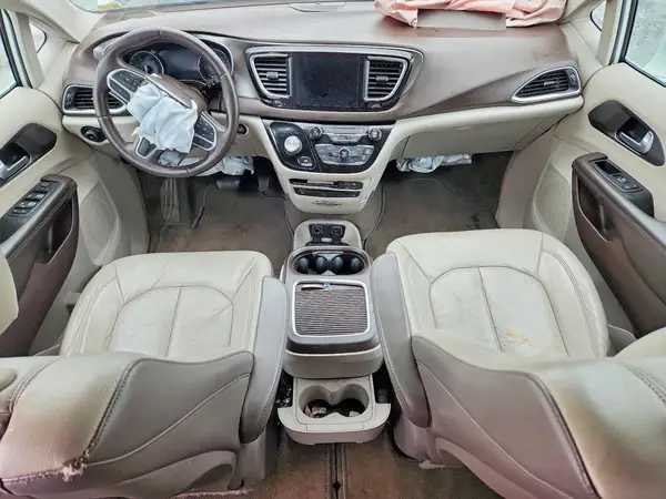 2C4RC1EG4HR653555 2017 CHRYSLER PACIFICA - Image 8