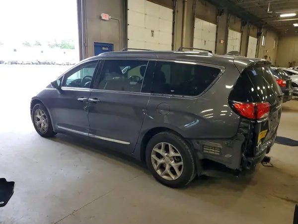 2C4RC1EG4HR669674 2017 CHRYSLER PACIFICA - Image 2