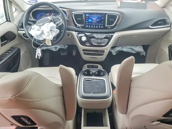 2C4RC1EG4HR713396 2017 CHRYSLER PACIFICA - Image 8