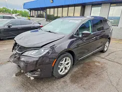 2C4RC1EG4HR729145 2017 CHRYSLER PACIFICA