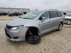 2C4RC1EG4HR752814 2017 CHRYSLER PACIFICA