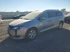 2C4RC1EG4HR777664 2017 CHRYSLER PACIFICA