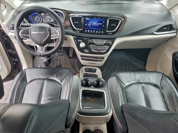 2C4RC1EG4HR782332 2017 CHRYSLER PACIFICA - Image 8