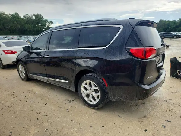 2C4RC1EG4HR811344 2017 CHRYSLER PACIFICA - Image 2