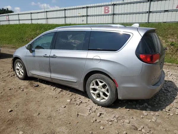 2C4RC1EG4HR816866 2017 CHRYSLER PACIFICA - Image 2