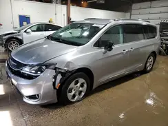 2C4RC1EG4HR822036 2017 CHRYSLER PACIFICA