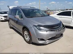 2C4RC1EG4HR832484 2017 CHRYSLER PACIFICA
