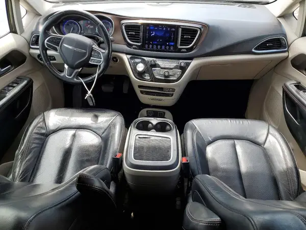 2C4RC1EG4HR850693 2017 CHRYSLER PACIFICA - Image 8