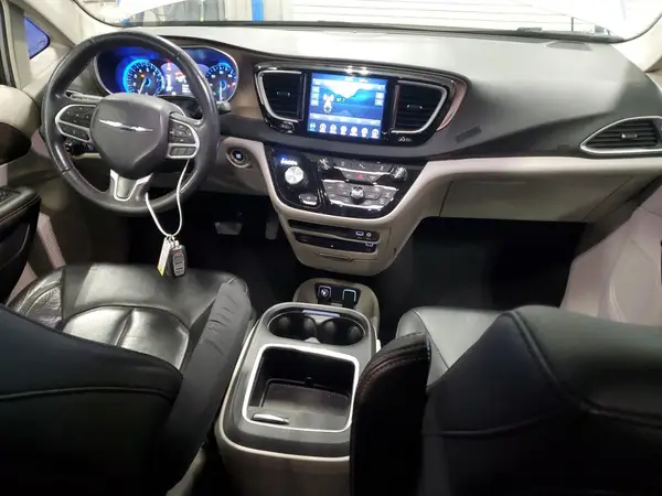 2C4RC1EG4JR104508 2018 CHRYSLER PACIFICA - Image 8