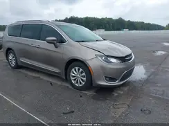 2C4RC1EG4JR113547 2018 CHRYSLER PACIFICA