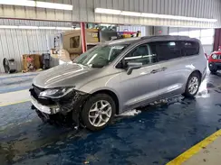 2C4RC1EG4JR131692 2018 CHRYSLER PACIFICA