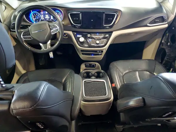 2C4RC1EG4JR131692 2018 CHRYSLER PACIFICA - Image 8