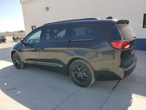2C4RC1EG4JR182626 2018 CHRYSLER PACIFICA - Image 2