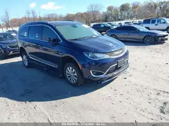 2C4RC1EG4JR182867 2018 CHRYSLER PACIFICA