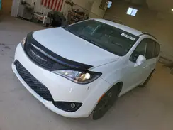 2C4RC1EG4JR235731 2018 CHRYSLER PACIFICA