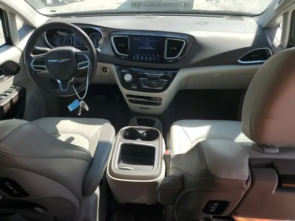 2C4RC1EG4JR248138 2018 CHRYSLER PACIFICA - Image 8
