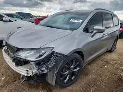 2C4RC1EG4JR263321 2018 CHRYSLER PACIFICA