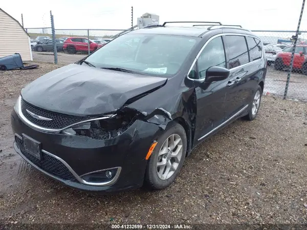 2C4RC1EG4JR271466 2018 CHRYSLER PACIFICA - Image 2