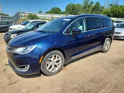 2C4RC1EG4KR588875 2019 CHRYSLER PACIFICA
