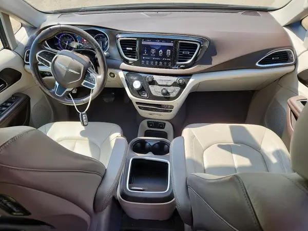 2C4RC1EG4KR588875 2019 CHRYSLER PACIFICA - Image 8