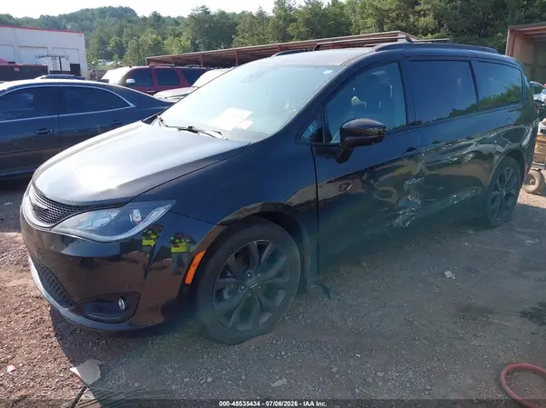 2C4RC1EG4KR616027 2019 CHRYSLER PACIFICA - Image 2
