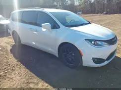 2C4RC1EG4KR617677 2019 CHRYSLER PACIFICA