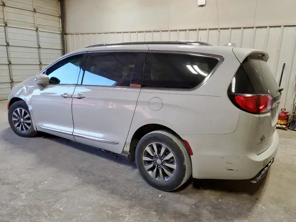 2C4RC1EG4KR715155 2019 CHRYSLER PACIFICA - Image 2