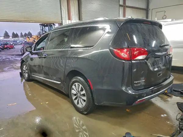 2C4RC1EG4LR116984 2020 CHRYSLER PACIFICA - Image 2