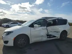 2C4RC1EG4LR126978 2020 CHRYSLER PACIFICA