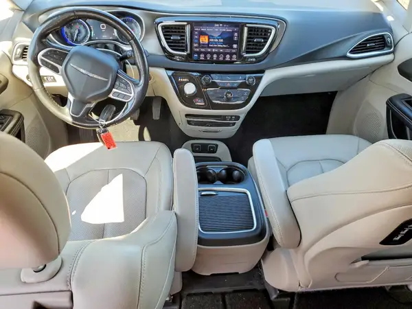 2C4RC1EG4LR210038 2020 CHRYSLER PACIFICA - Image 8
