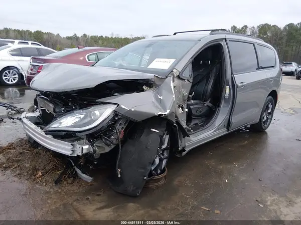 2C4RC1EG4LR232900 2020 CHRYSLER PACIFICA - Image 2