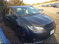 2C4RC1EG4LR269817 2020 CHRYSLER PACIFICA