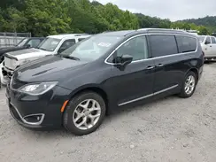 2C4RC1EG5HR500957 2017 CHRYSLER PACIFICA