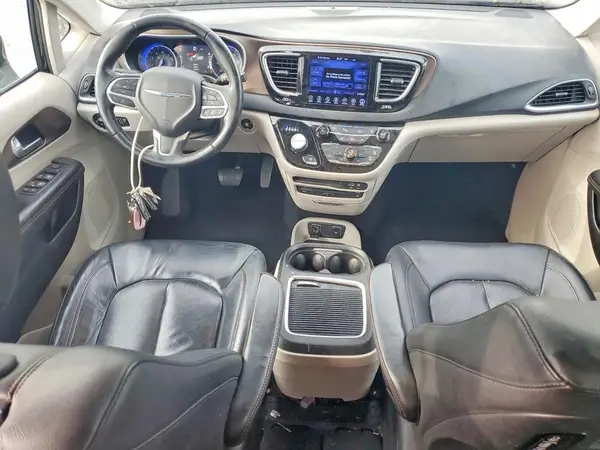 2C4RC1EG5HR507701 2017 CHRYSLER PACIFICA - Image 8
