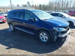 2C4RC1EG5HR514387 2017 CHRYSLER PACIFICA