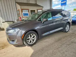 2C4RC1EG5HR518391 2017 CHRYSLER PACIFICA