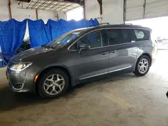 2C4RC1EG5HR524966 2017 CHRYSLER PACIFICA